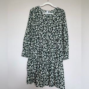 Old Navy Green Floral Dress